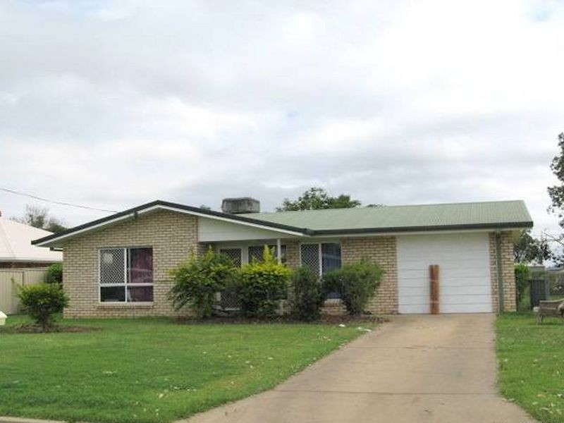 34 Jacqueline Drive, Emerald QLD 4720