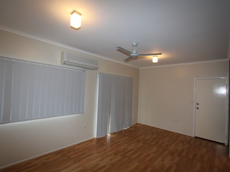 16 Garnet Street, Emerald QLD 4720