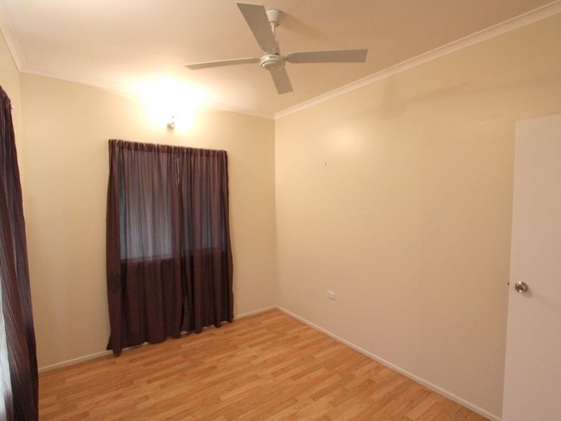 16 Garnet Street, Emerald QLD 4720