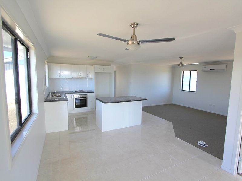 5 Whitney Street, Emerald QLD 4720