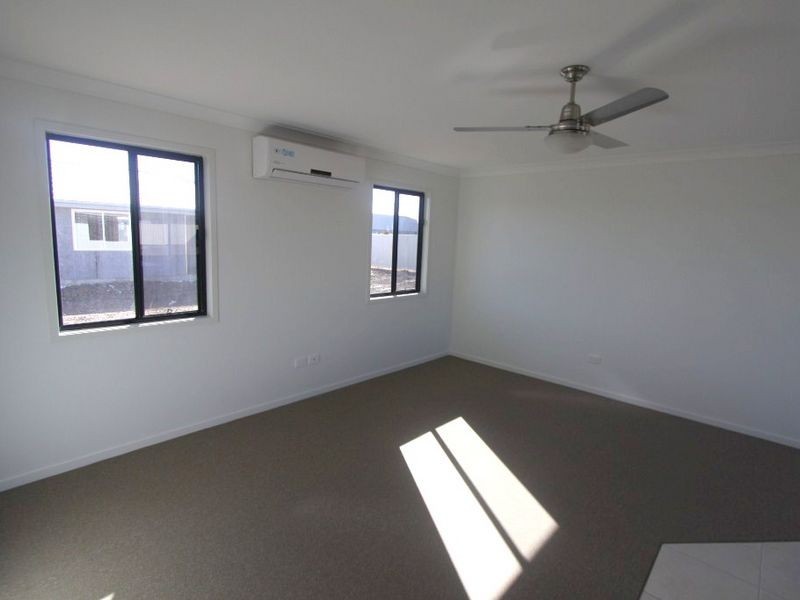 5 Whitney Street, Emerald QLD 4720