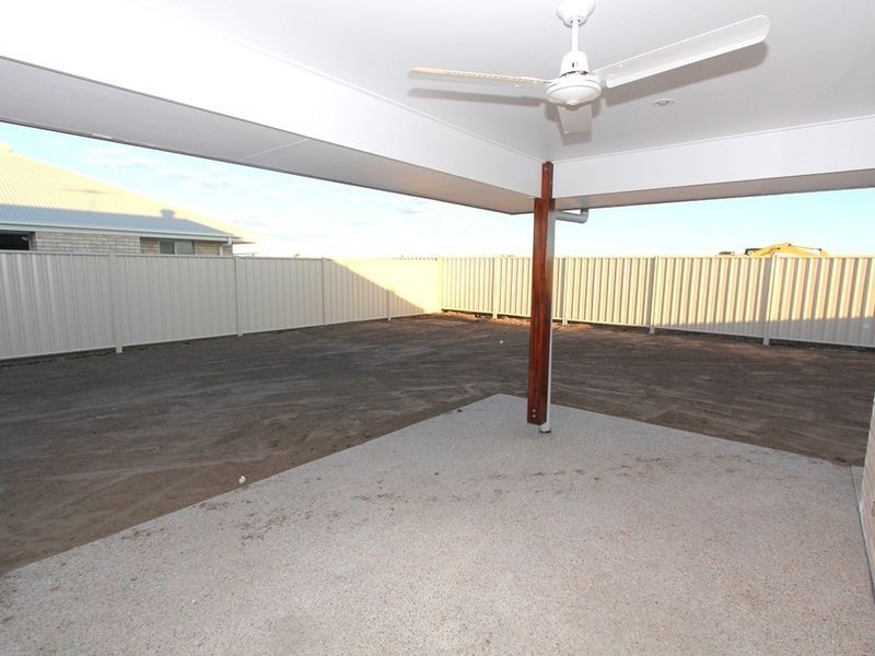 10 Whitney Street, Emerald QLD 4720