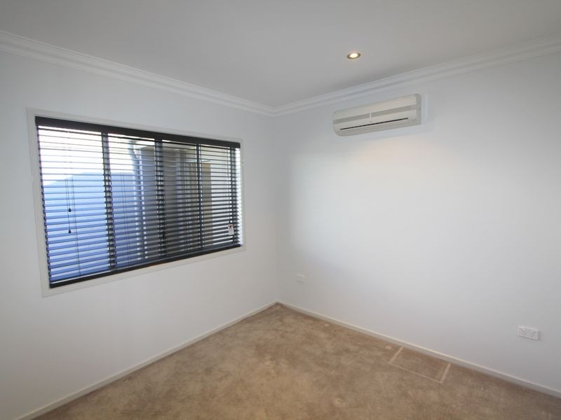 8 Desgrand Street, Emerald QLD 4720