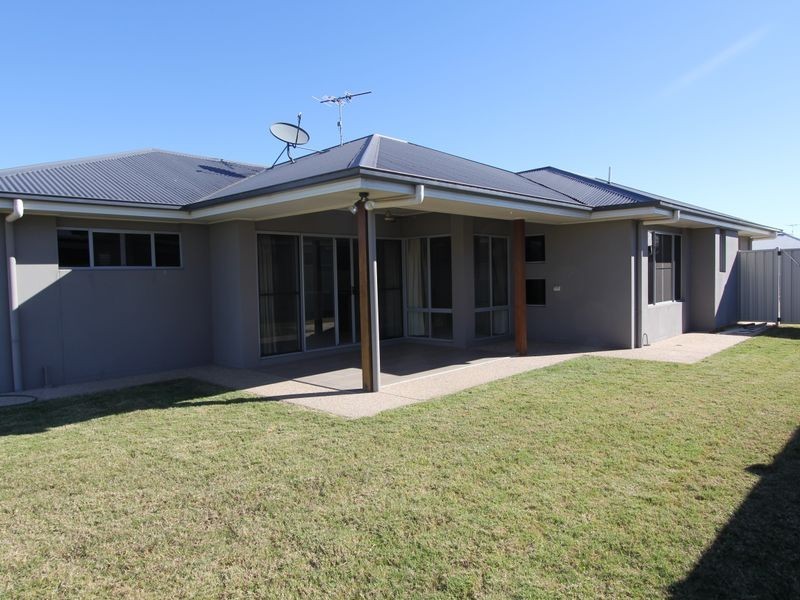 8 Desgrand Street, Emerald QLD 4720