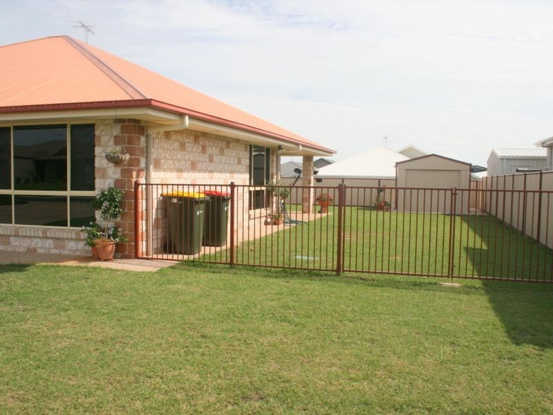 23 Saville Street, Emerald QLD 4720