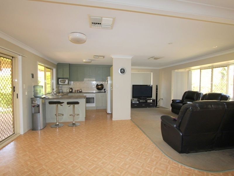 1 Tineele Place, Emerald QLD 4720