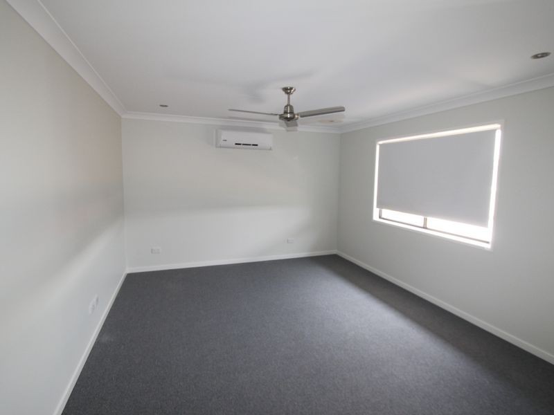 11 Singleton Crt, Emerald QLD 4720