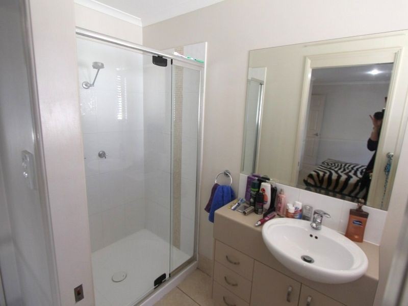 1/23 Callaghan Street, Emerald QLD 4720