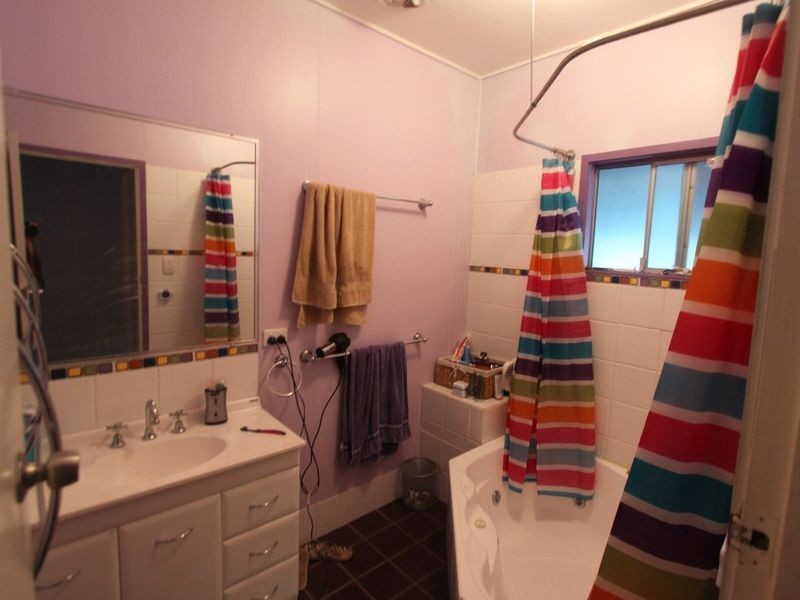 2 Mckendry Street, Emerald QLD 4720