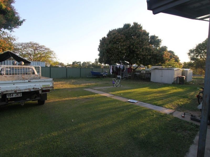 2 Mckendry Street, Emerald QLD 4720