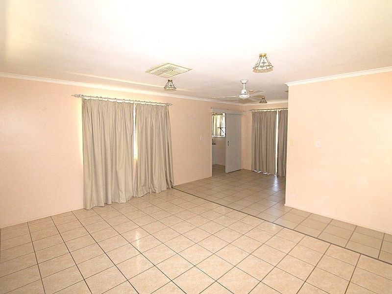 40 White Street, Emerald QLD 4720