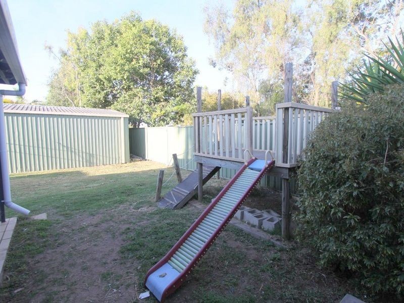 10 Gray Street, Emerald QLD 4720