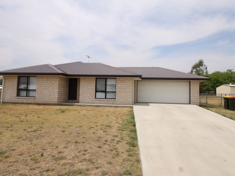 6 Scotts Peak Drive, Capella QLD 4723
