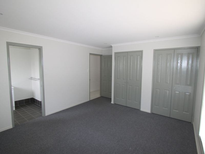 6 Scotts Peak Drive, Capella QLD 4723