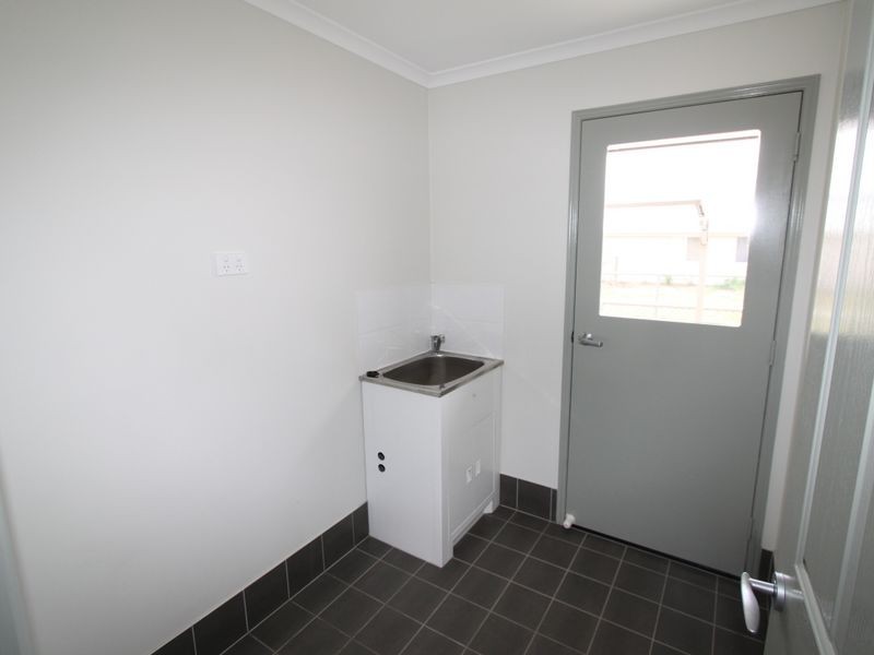6 Scotts Peak Drive, Capella QLD 4723
