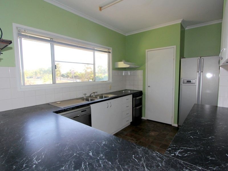 7 Julie Crt, Emerald QLD 4720