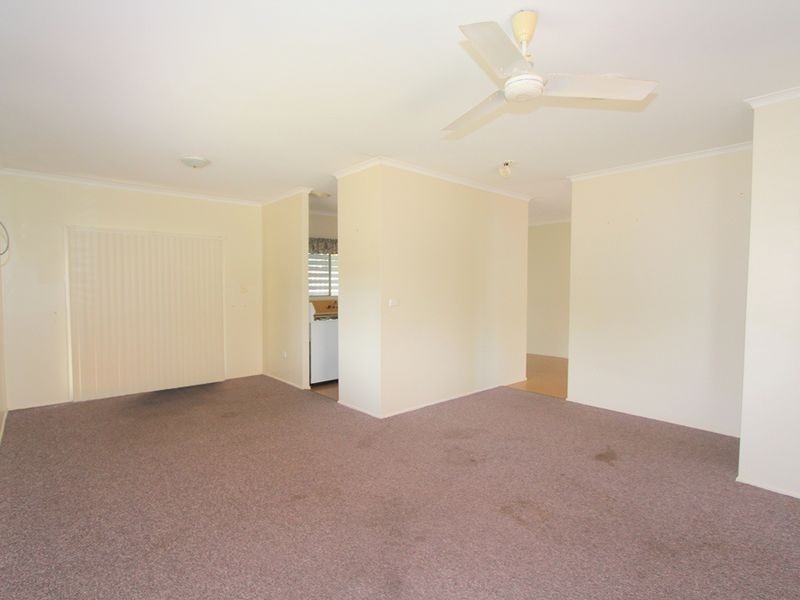16 Saffola Place, Emerald QLD 4720