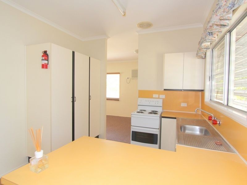 16 Saffola Place, Emerald QLD 4720