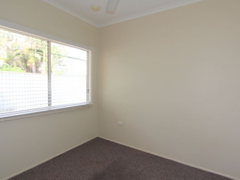 16 Saffola Place, Emerald QLD 4720