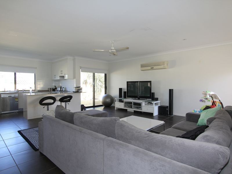 1 Glovar Street, Emerald QLD 4720