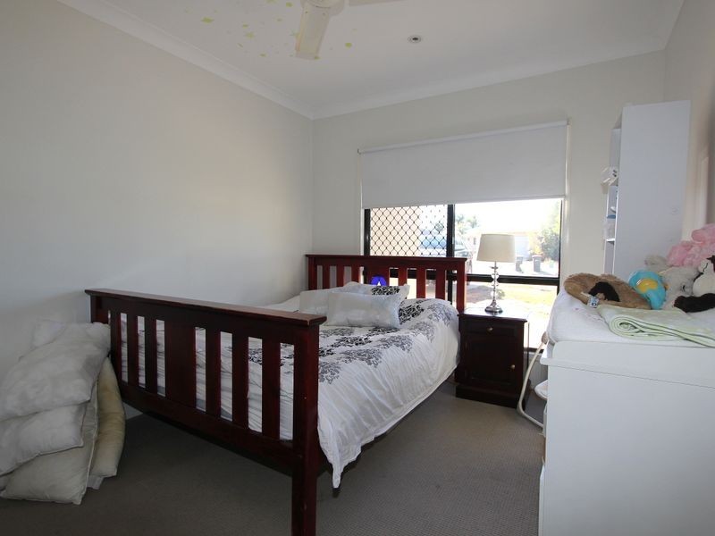 1 Glovar Street, Emerald QLD 4720