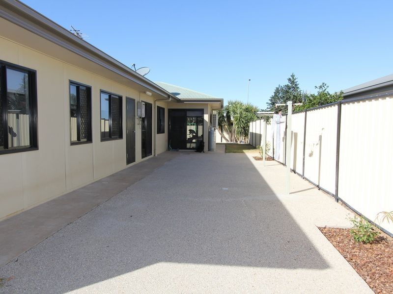 1 Glovar Street, Emerald QLD 4720