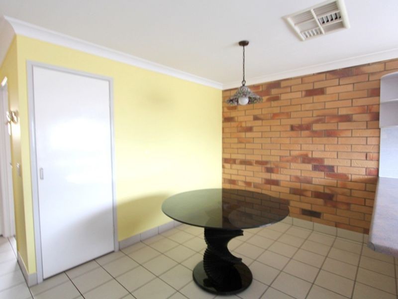 1/66 Esmond St, Emerald QLD 4720