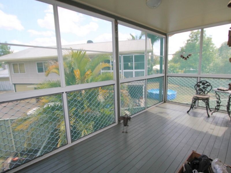 4 Palm Place, Emerald QLD 4720