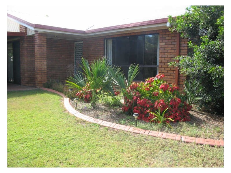 6 Ward Place, Emerald QLD 4720