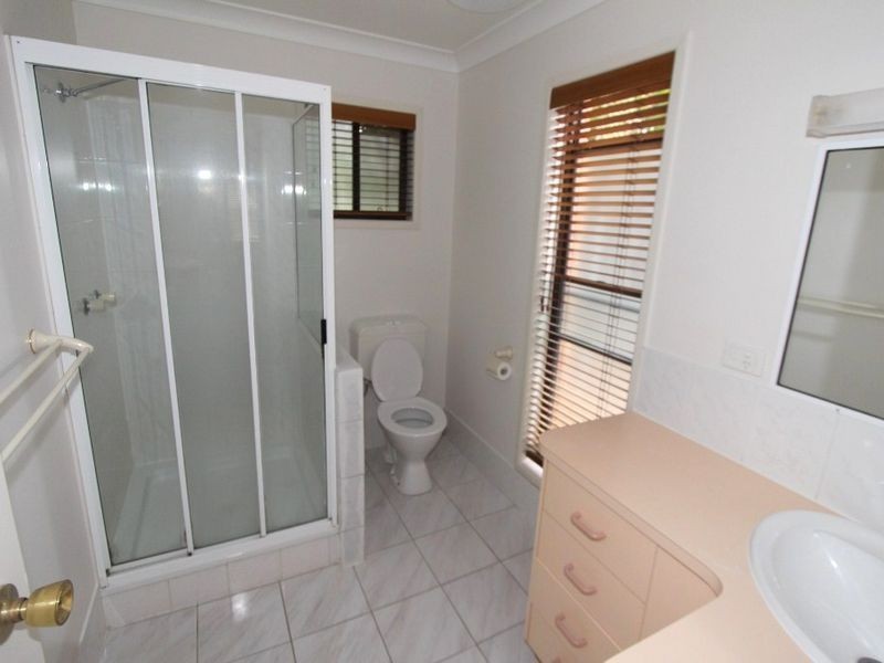 6 Ward Place, Emerald QLD 4720