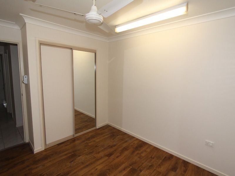 6 Ward Place, Emerald QLD 4720