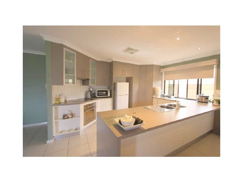Emerald QLD 4720