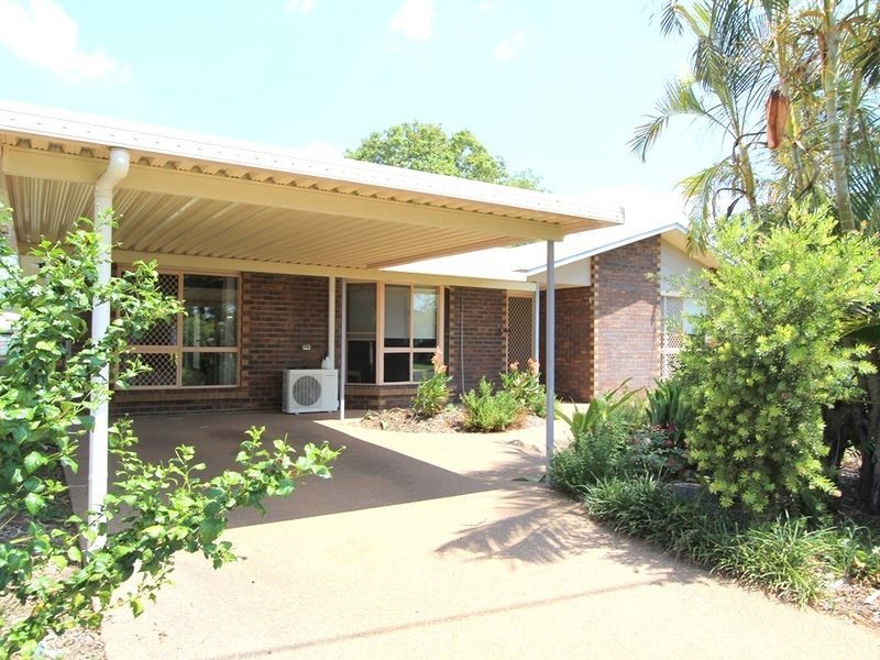 61 Staal Cr, Emerald QLD 4720
