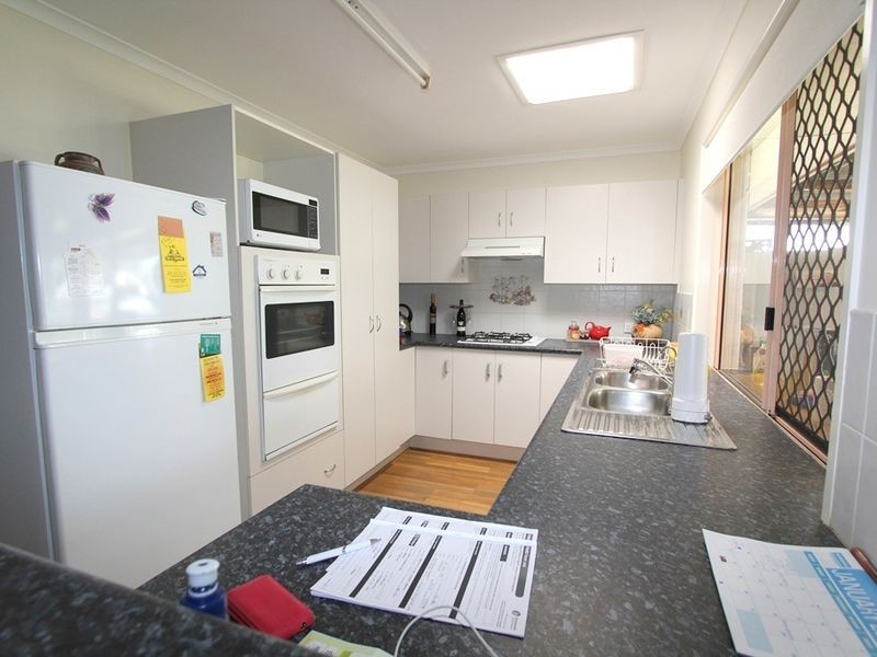 61 Staal Cr, Emerald QLD 4720