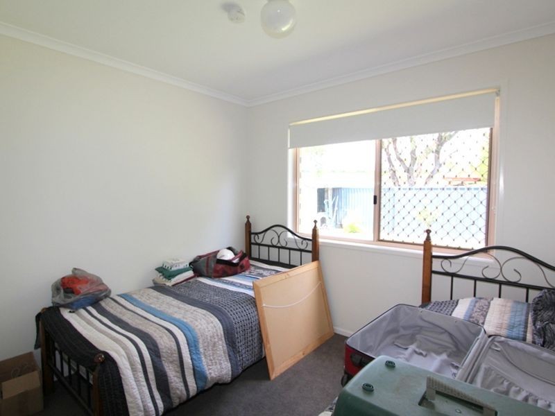 61 Staal Cr, Emerald QLD 4720