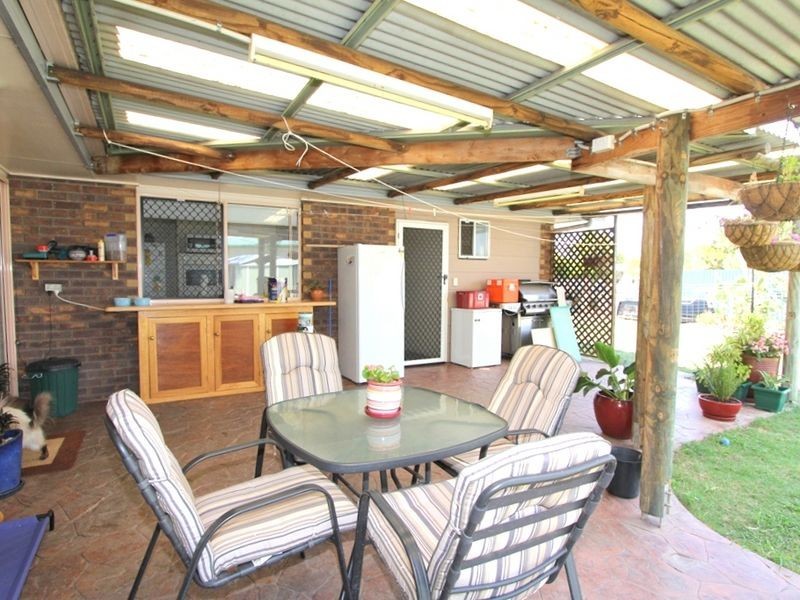 61 Staal Cr, Emerald QLD 4720
