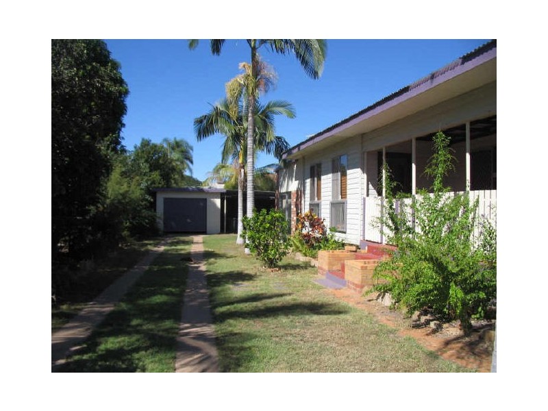 32 Retro Street, Emerald QLD 4720