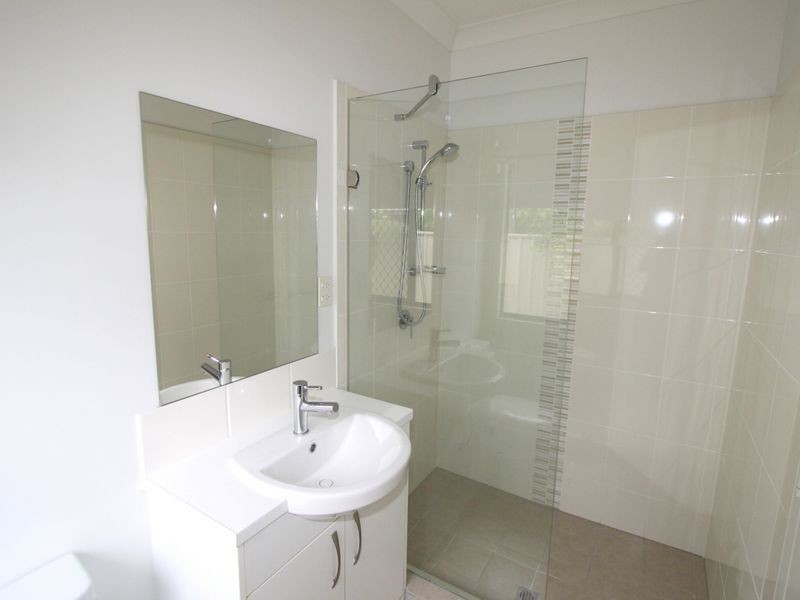 17 Glovar Street, Emerald QLD 4720