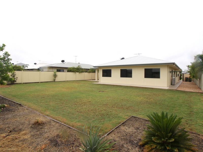 17 Glovar Street, Emerald QLD 4720