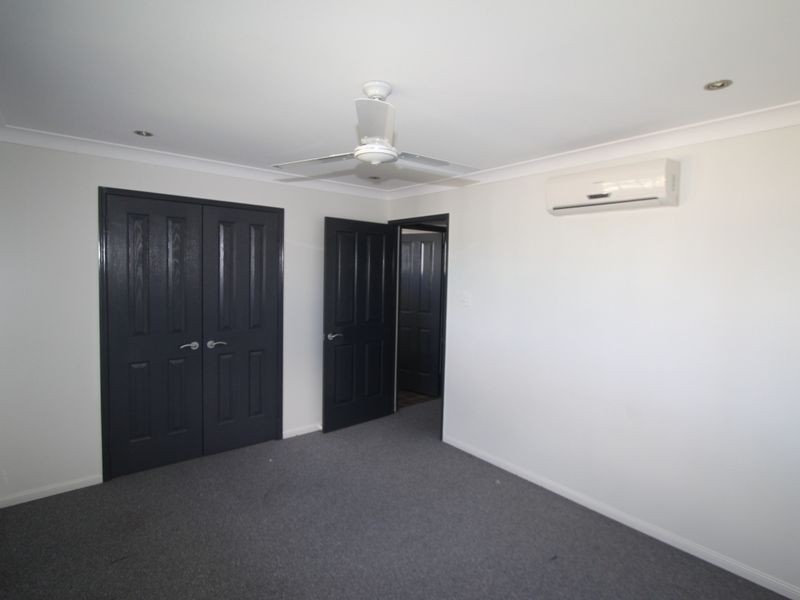 Unit 3/70 Long Street, Emerald QLD 4720