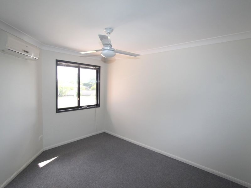 Unit 3/70 Long Street, Emerald QLD 4720
