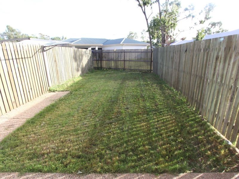 Unit 3/70 Long Street, Emerald QLD 4720