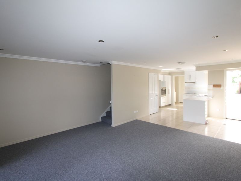 Unit 3/70 Long Street, Emerald QLD 4720