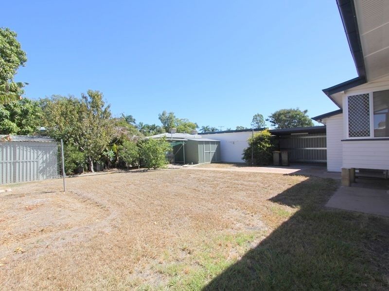 18 Old Airport Drive, Emerald QLD 4720