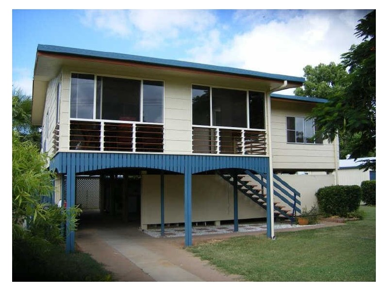 2 Campbell Street, Emerald QLD 4720