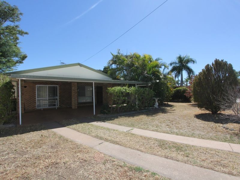 7 Gibson Grove, Emerald QLD 4720