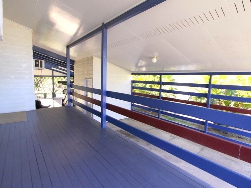 12 Centenary Drive, Emerald QLD 4720