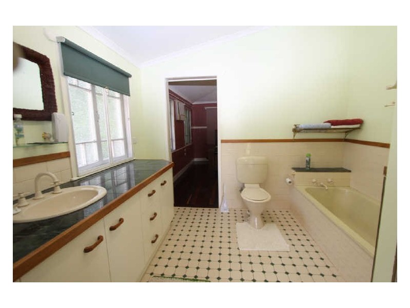 134b Opal Street, Emerald QLD 4720