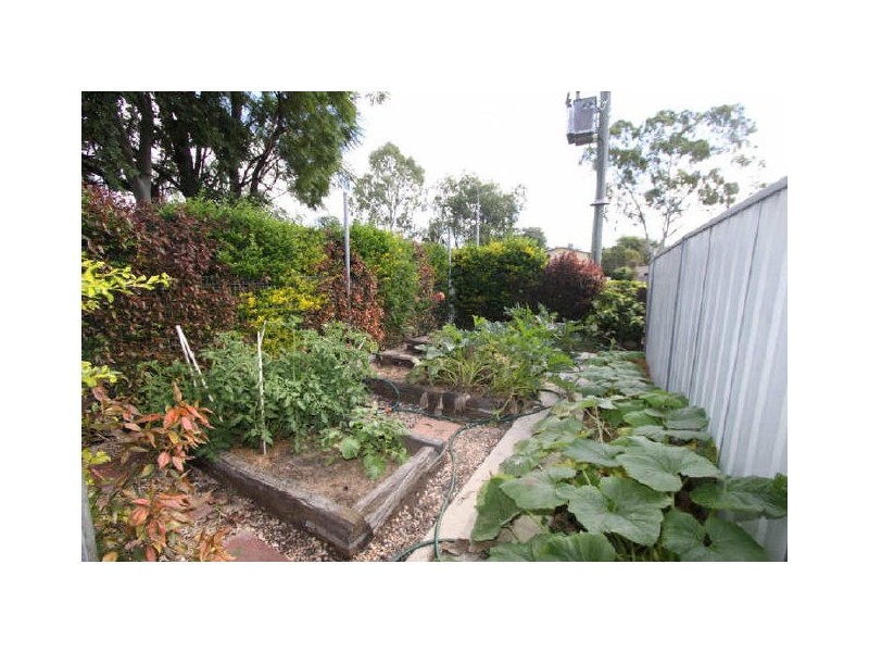 134b Opal Street, Emerald QLD 4720