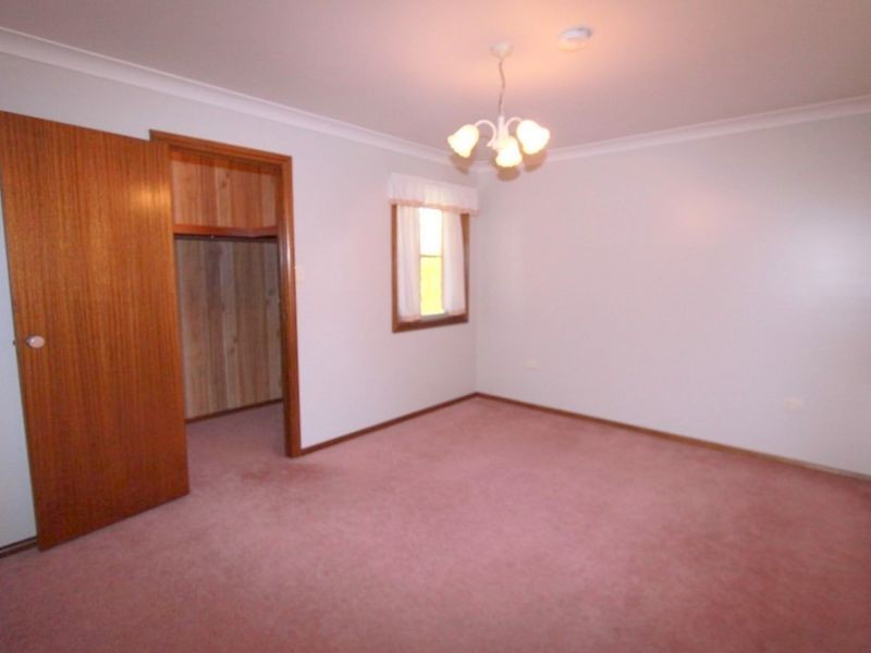 5 Ironbark Dr, Emerald QLD 4720